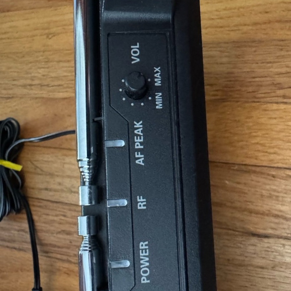 USED Audio-Technica DR-1000 Series Dr-R10 Receiver - Picture 2 of 4